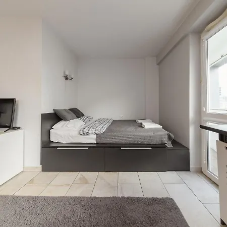 Metro świetokrzyska Apartament