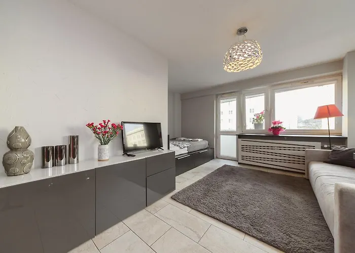 Metro Swietokrzyska شقة *