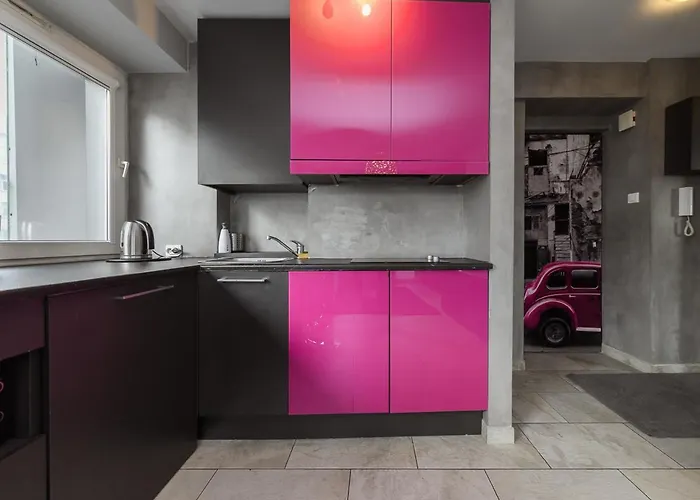 Metro Swietokrzyska شقة وارسو